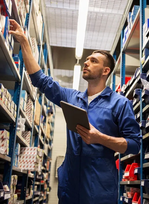 vendeur rayon magasin automobile à Herblay près d'Argenteuil dans le Val-d’Oise 95